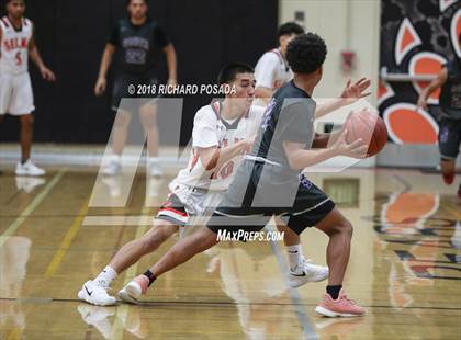 Thumbnail 2 in Selma vs. Madera South photogallery.