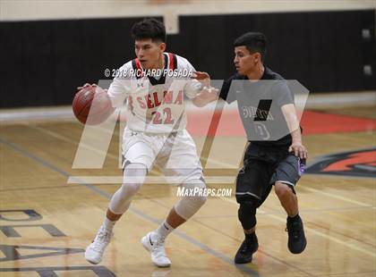 Thumbnail 3 in Selma vs. Madera South photogallery.