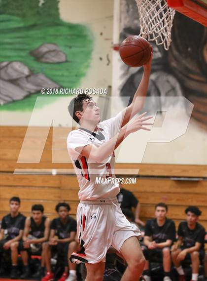 Thumbnail 1 in Selma vs. Madera South photogallery.