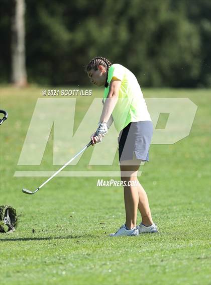 Thumbnail 1 in OHSAA D2 District (Pickaway C.C.) photogallery.