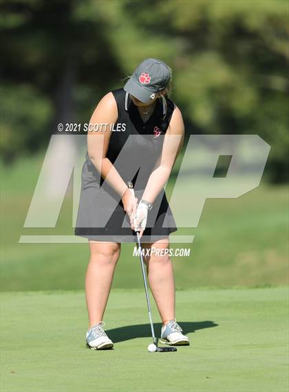 Thumbnail 3 in OHSAA D2 District (Pickaway C.C.) photogallery.