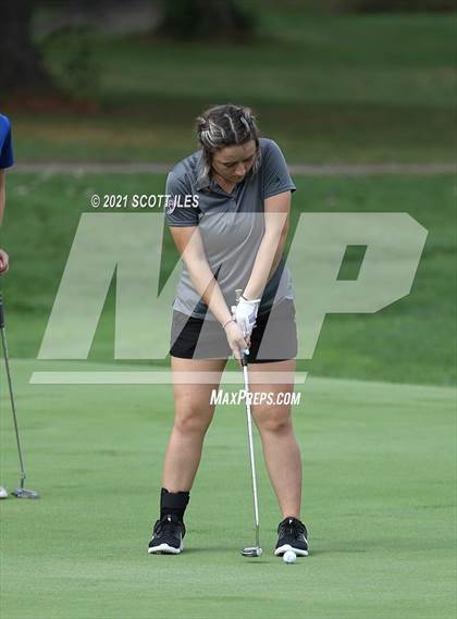 Thumbnail 1 in OHSAA D2 District (Pickaway C.C.) photogallery.