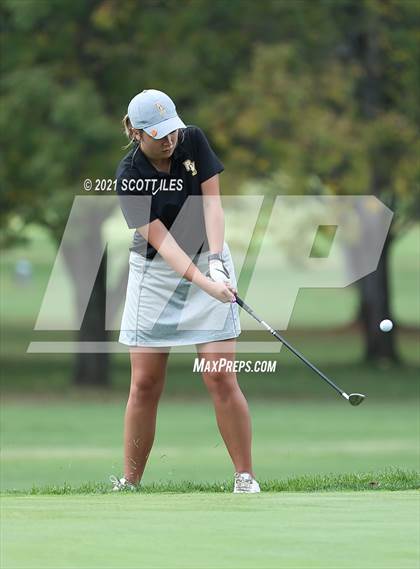 Thumbnail 1 in OHSAA D2 District (Pickaway C.C.) photogallery.