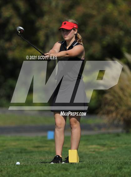Thumbnail 2 in OHSAA D2 District (Pickaway C.C.) photogallery.