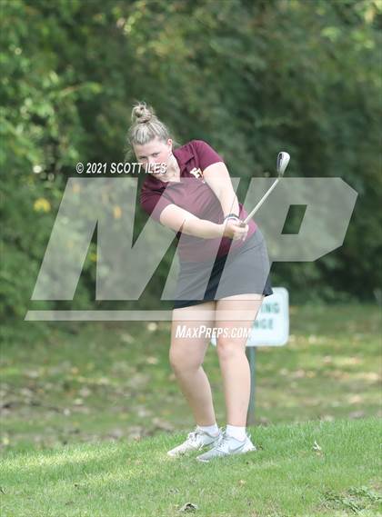 Thumbnail 1 in OHSAA D2 District (Pickaway C.C.) photogallery.