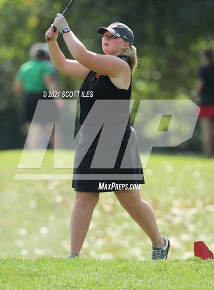 Thumbnail 1 in OHSAA D2 District (Pickaway C.C.) photogallery.