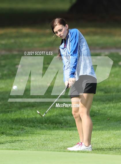 Thumbnail 2 in OHSAA D2 District (Pickaway C.C.) photogallery.