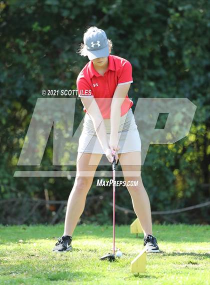 Thumbnail 1 in OHSAA D2 District (Pickaway C.C.) photogallery.