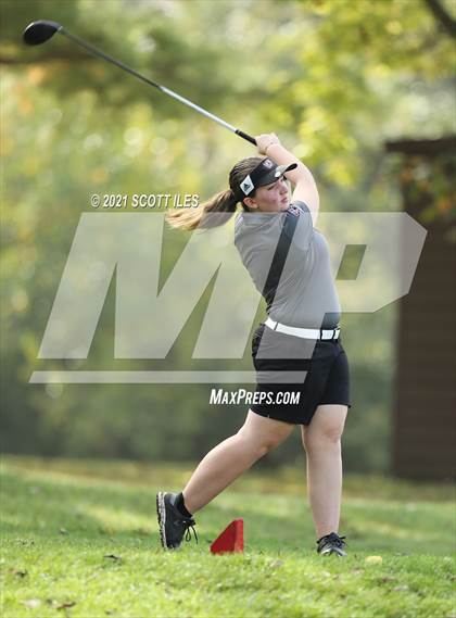 Thumbnail 1 in OHSAA D2 District (Pickaway C.C.) photogallery.
