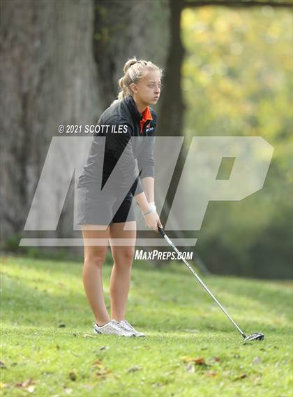 Thumbnail 2 in OHSAA D2 District (Pickaway C.C.) photogallery.