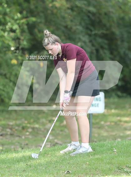 Thumbnail 3 in OHSAA D2 District (Pickaway C.C.) photogallery.