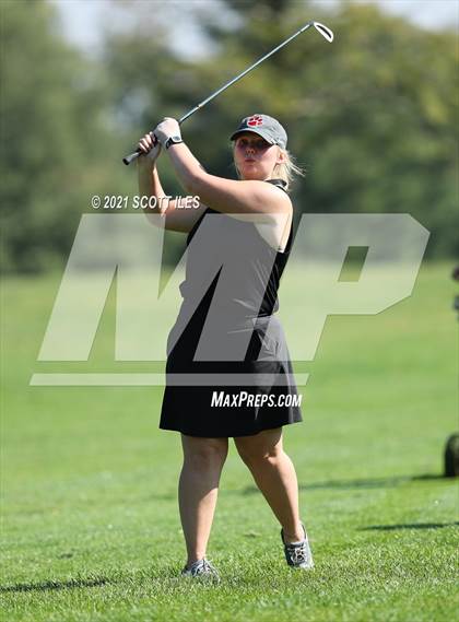 Thumbnail 1 in OHSAA D2 District (Pickaway C.C.) photogallery.