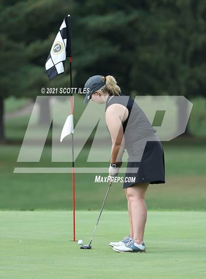 Thumbnail 3 in OHSAA D2 District (Pickaway C.C.) photogallery.