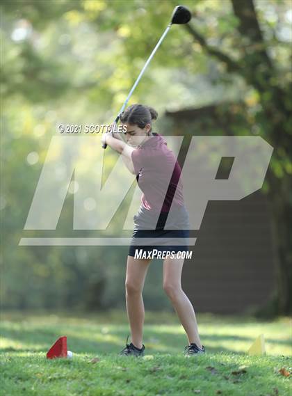 Thumbnail 3 in OHSAA D2 District (Pickaway C.C.) photogallery.