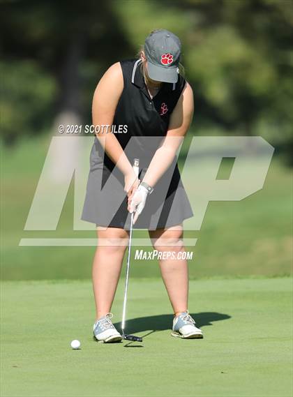 Thumbnail 1 in OHSAA D2 District (Pickaway C.C.) photogallery.