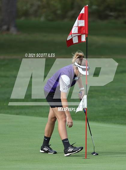 Thumbnail 1 in OHSAA D2 District (Pickaway C.C.) photogallery.