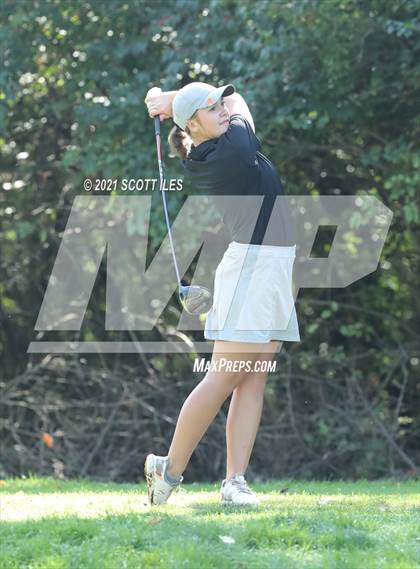 Thumbnail 1 in OHSAA D2 District (Pickaway C.C.) photogallery.
