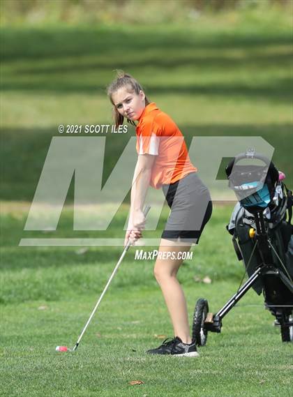 Thumbnail 2 in OHSAA D2 District (Pickaway C.C.) photogallery.