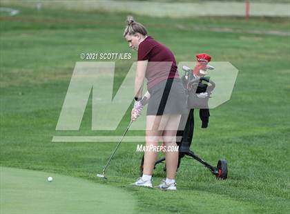 Thumbnail 1 in OHSAA D2 District (Pickaway C.C.) photogallery.