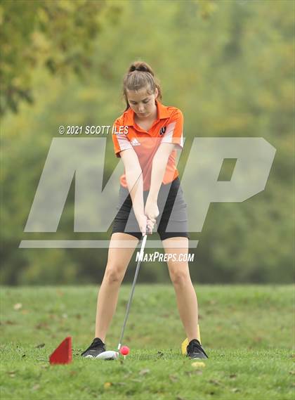 Thumbnail 1 in OHSAA D2 District (Pickaway C.C.) photogallery.