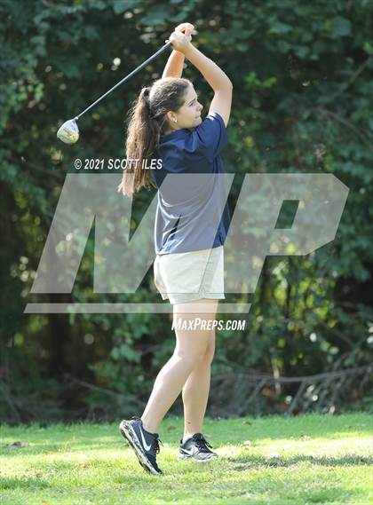 Thumbnail 1 in OHSAA D2 District (Pickaway C.C.) photogallery.