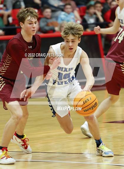 Thumbnail 1 in Dixie vs. Cedar (UHSAA 4A Quarterfinal Playoff) photogallery.