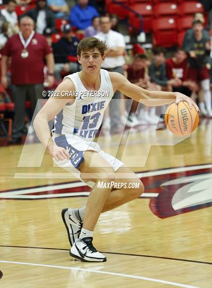 Thumbnail 2 in Dixie vs. Cedar (UHSAA 4A Quarterfinal Playoff) photogallery.