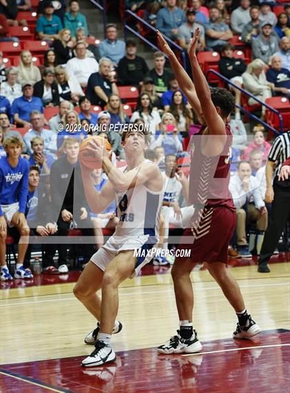 Thumbnail 1 in Dixie vs. Cedar (UHSAA 4A Quarterfinal Playoff) photogallery.