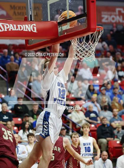 Thumbnail 1 in Dixie vs. Cedar (UHSAA 4A Quarterfinal Playoff) photogallery.