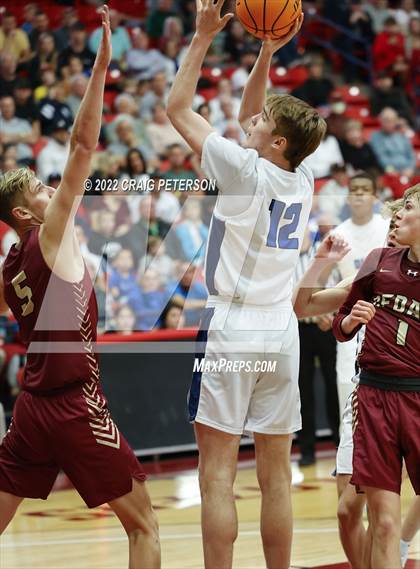 Thumbnail 1 in Dixie vs. Cedar (UHSAA 4A Quarterfinal Playoff) photogallery.