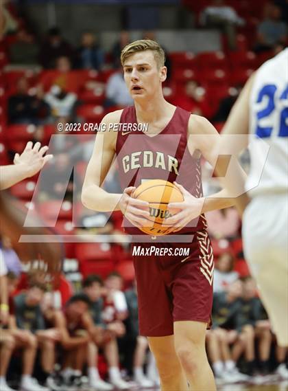Thumbnail 3 in Dixie vs. Cedar (UHSAA 4A Quarterfinal Playoff) photogallery.