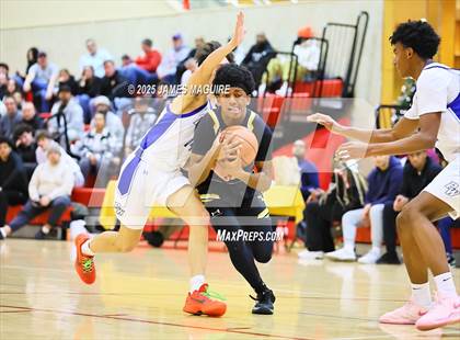 Thumbnail 2 in Port Washington vs. St. Anthony's photogallery.