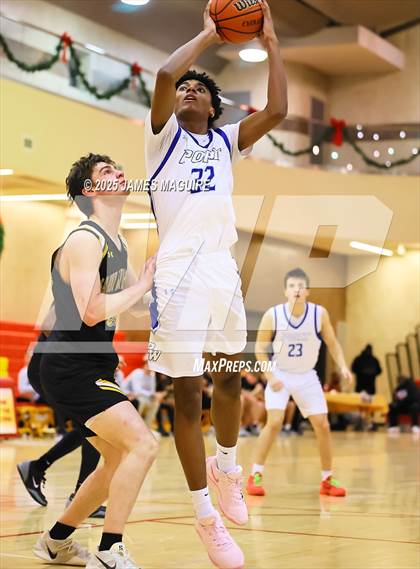 Thumbnail 2 in Port Washington vs. St. Anthony's photogallery.