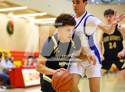 Thumbnail 2 in Port Washington vs. St. Anthony's photogallery.