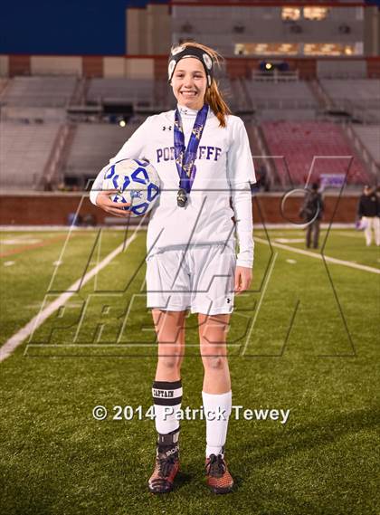Thumbnail 2 in Port Jefferson vs. Bronxville (NYSPHSAA Class B Final) photogallery.