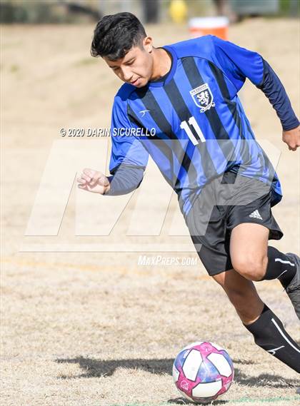 Thumbnail 3 in Fountain Hills vs Mesquite (Bohdie Larson Celebration Classic) photogallery.