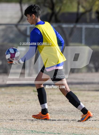 Thumbnail 3 in Fountain Hills vs Mesquite (Bohdie Larson Celebration Classic) photogallery.