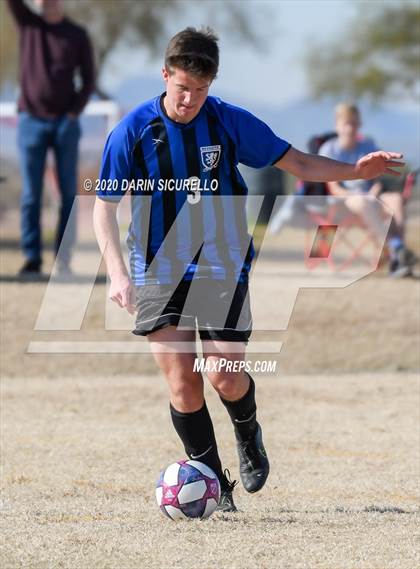 Thumbnail 3 in Fountain Hills vs Mesquite (Bohdie Larson Celebration Classic) photogallery.