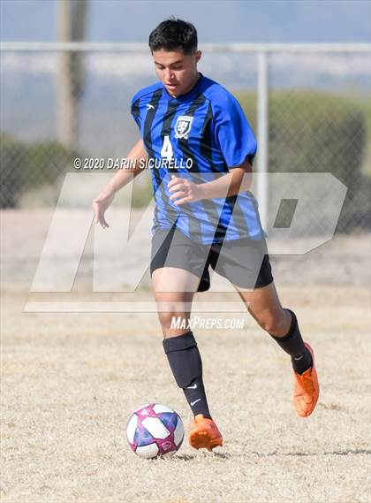 Thumbnail 2 in Fountain Hills vs Mesquite (Bohdie Larson Celebration Classic) photogallery.