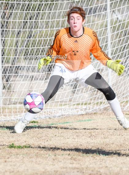 Thumbnail 3 in Fountain Hills vs Mesquite (Bohdie Larson Celebration Classic) photogallery.
