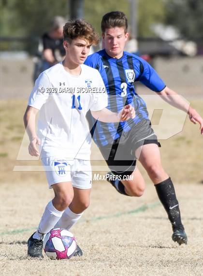 Thumbnail 3 in Fountain Hills vs Mesquite (Bohdie Larson Celebration Classic) photogallery.