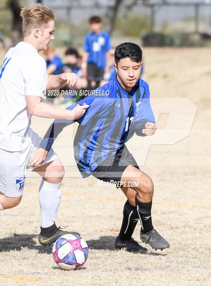Thumbnail 2 in Fountain Hills vs Mesquite (Bohdie Larson Celebration Classic) photogallery.