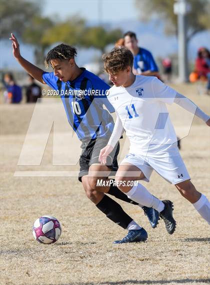 Thumbnail 3 in Fountain Hills vs Mesquite (Bohdie Larson Celebration Classic) photogallery.