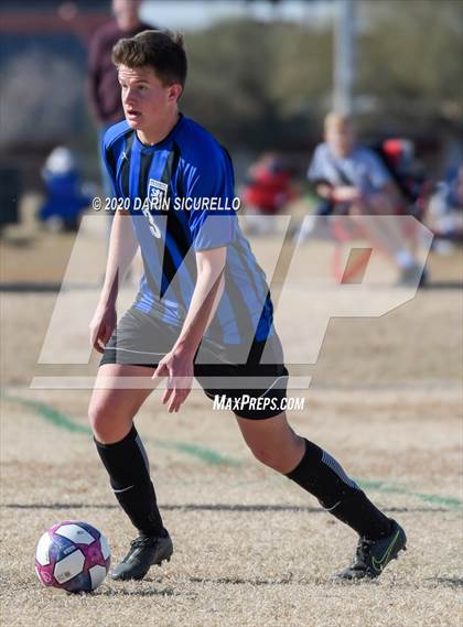 Thumbnail 2 in Fountain Hills vs Mesquite (Bohdie Larson Celebration Classic) photogallery.