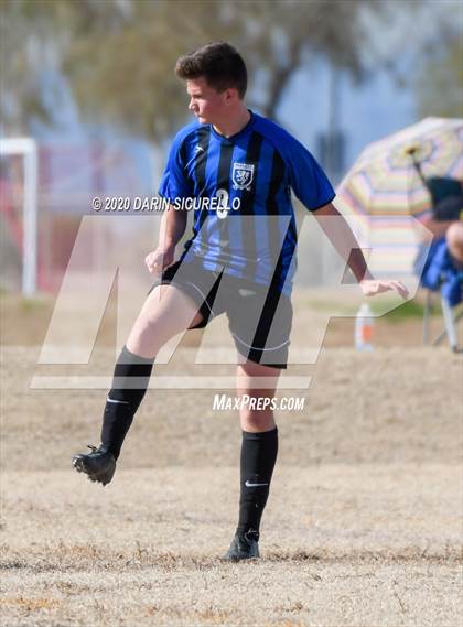 Thumbnail 3 in Fountain Hills vs Mesquite (Bohdie Larson Celebration Classic) photogallery.