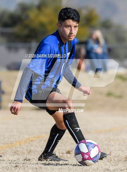 Thumbnail 2 in Fountain Hills vs Mesquite (Bohdie Larson Celebration Classic) photogallery.