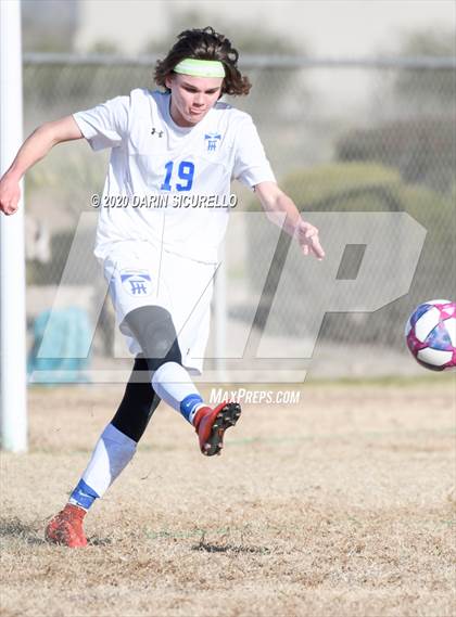 Thumbnail 3 in Fountain Hills vs Mesquite (Bohdie Larson Celebration Classic) photogallery.