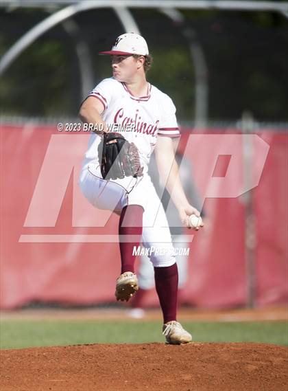 Thumbnail 3 in Destrehan @ E.D. White photogallery.