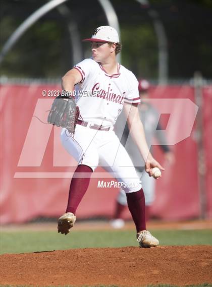 Thumbnail 1 in Destrehan @ E.D. White photogallery.
