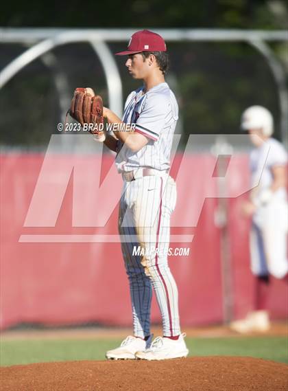 Thumbnail 3 in Destrehan @ E.D. White photogallery.